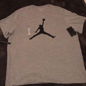 Men’s  2XL Nike Jordan gray T-shirt  new w/tags